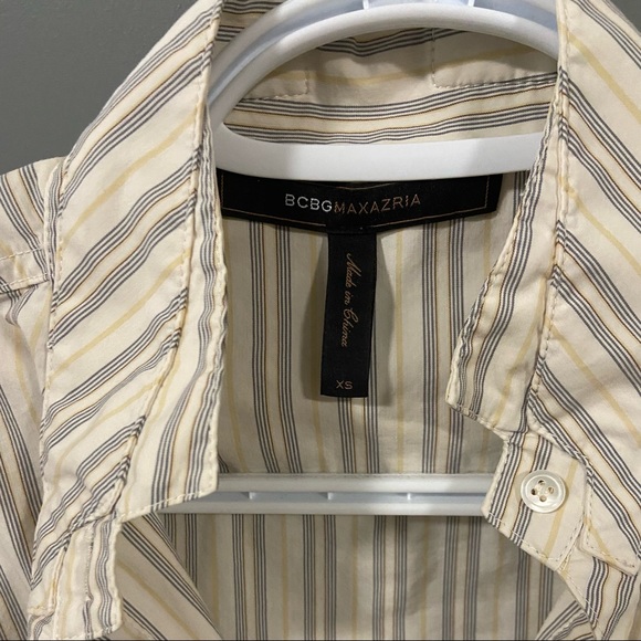 BCBG MAXAZRIA Blouse - size XS - Picture 2 of 2